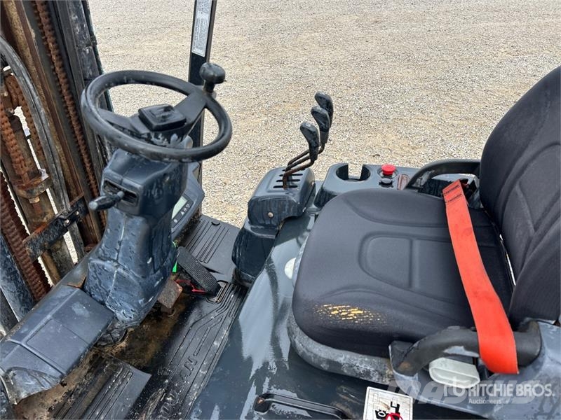 Doosan B18T-7 2850 lb Electric Forklift Elektrostapler
