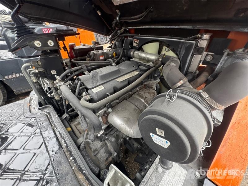 Doosan G25E-7 4600 lb Forklift Другие складские механизмы
