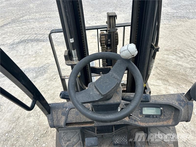 Doosan GC25S-9 4600 lb Cushion Tire Forklift Kahveltõstukid - muud
