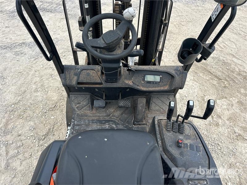 Doosan GC25S-9 4600 lb Cushion Tire Forklift Kahveltõstukid - muud