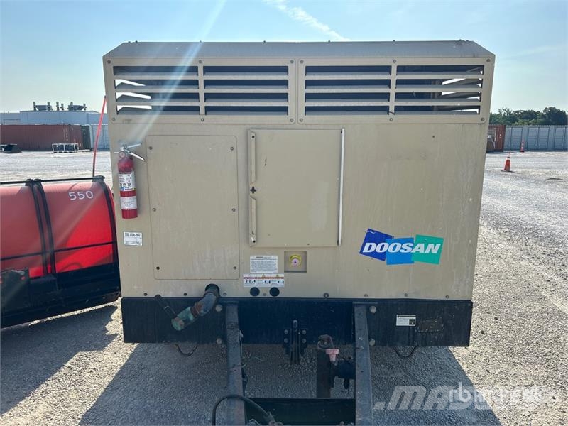 Doosan HP750WCU-T4F Mobile Air Compressor Kompresory