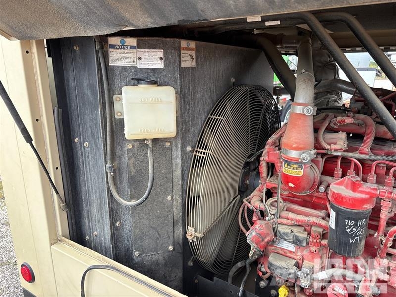 Doosan Infracore HP450/VHP400WCU-T4F 450 cfm Mobile Air C Kompresorji