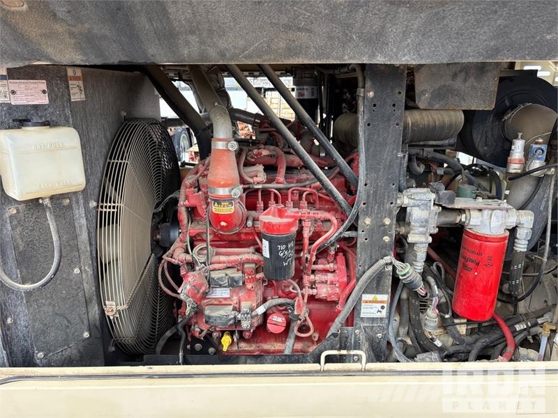 Doosan Infracore HP450/VHP400WCU-T4F 450 cfm Mobile Air C Kompresorji
