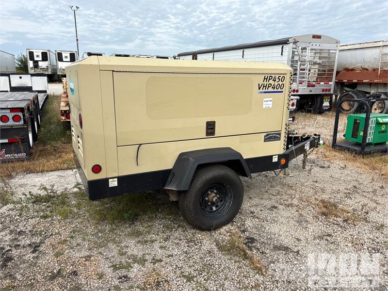 Doosan Infracore HP450/VHP400WCU-T4F 450 cfm Mobile Air C Kompresorji