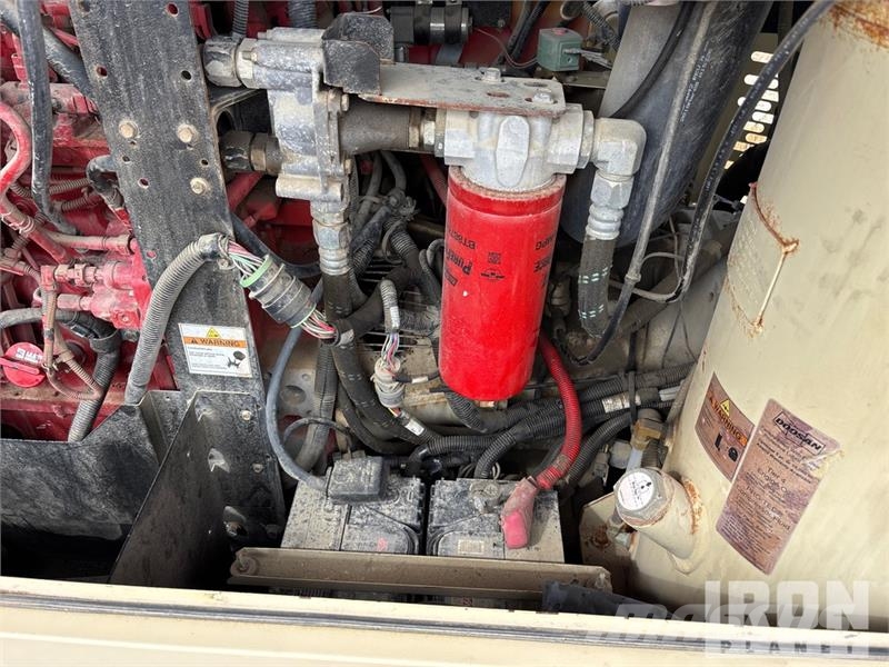 Doosan Infracore HP450/VHP400WCU-T4F 450 cfm Mobile Air C Kompresorji