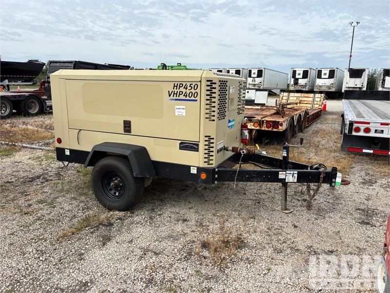 Doosan Infracore HP450/VHP400WCU-T4F 450 cfm Mobile Air C Kompresorji
