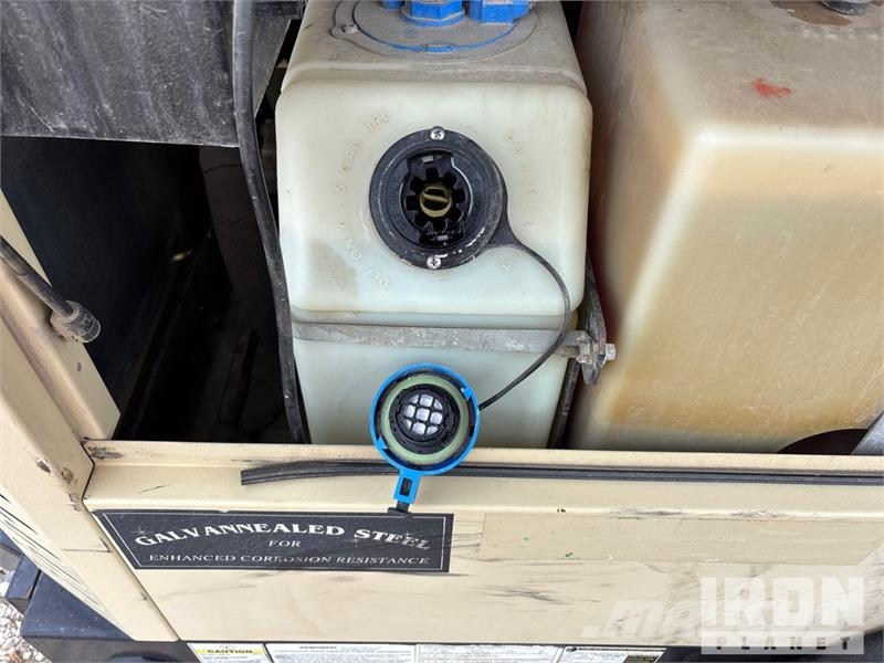 Doosan Infracore HP450/VHP400WCU-T4F 450 cfm Mobile Air C Kompresorji