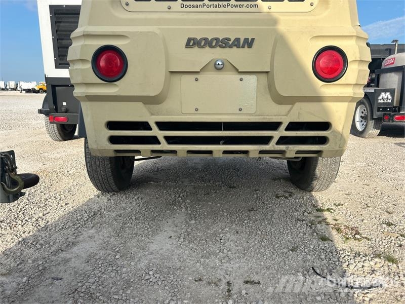 Doosan P250/HP185 Mobile Air Compressor Kompressorit