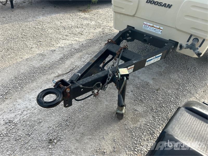Doosan P250/HP185 Mobile Air Compressor Kompressorit