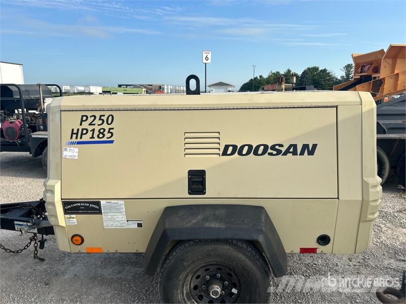 Doosan P250/HP185 Mobile Air Compressor Kompressorit