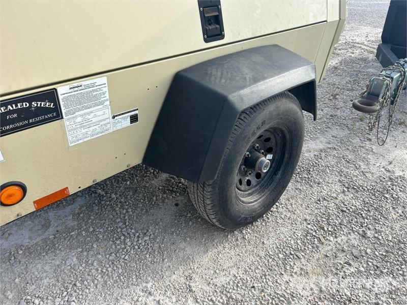 Doosan P250/HP185 Mobile Air Compressor Kompressorit