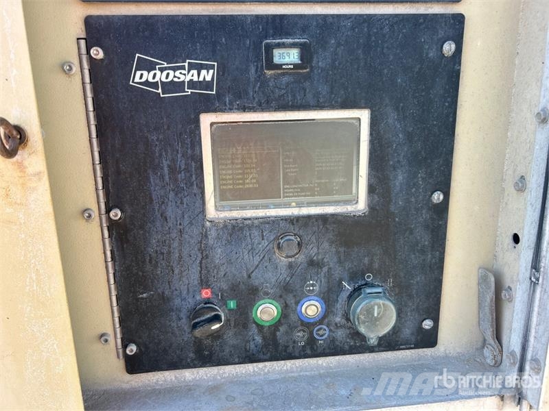 Doosan XP825HP750 Mobile Air Compressor (Inoperable) Kompresori