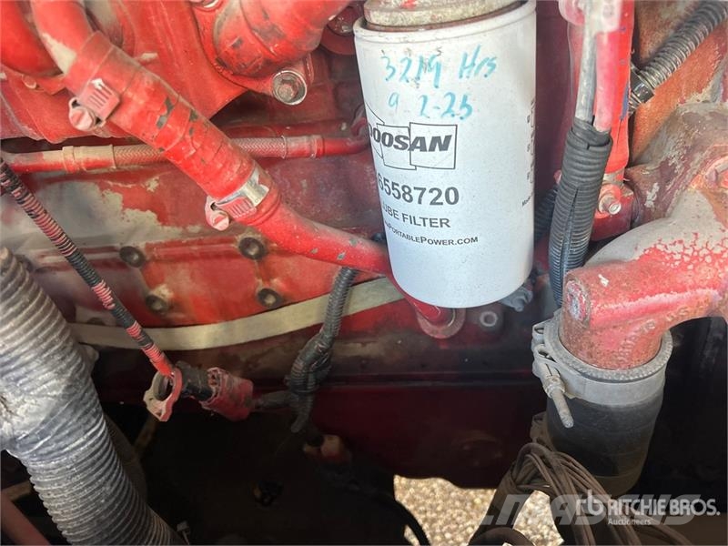 Doosan XP825HP750 Mobile Air Compressor (Inoperable) Kompresori