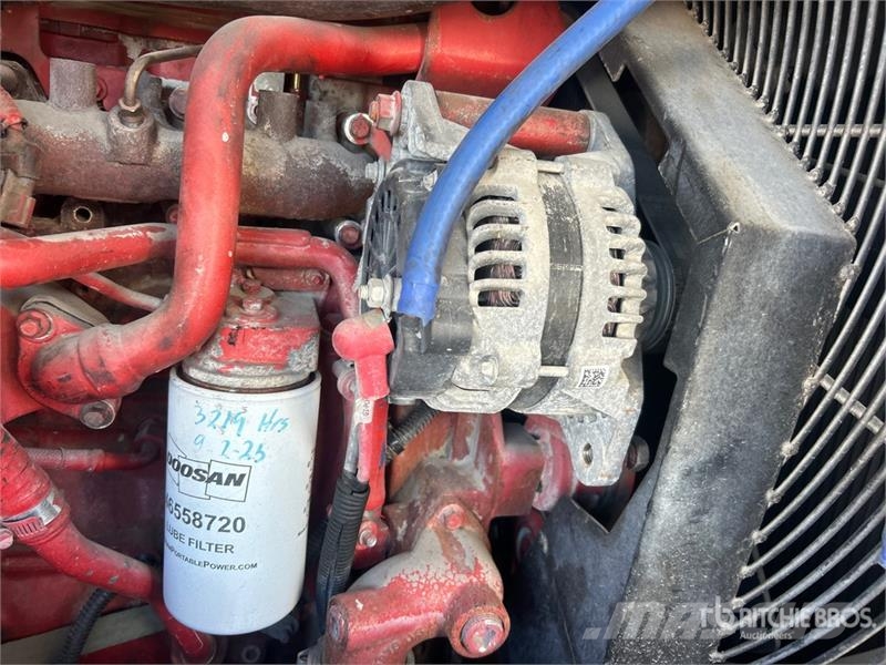 Doosan XP825HP750 Mobile Air Compressor (Inoperable) Kompresori
