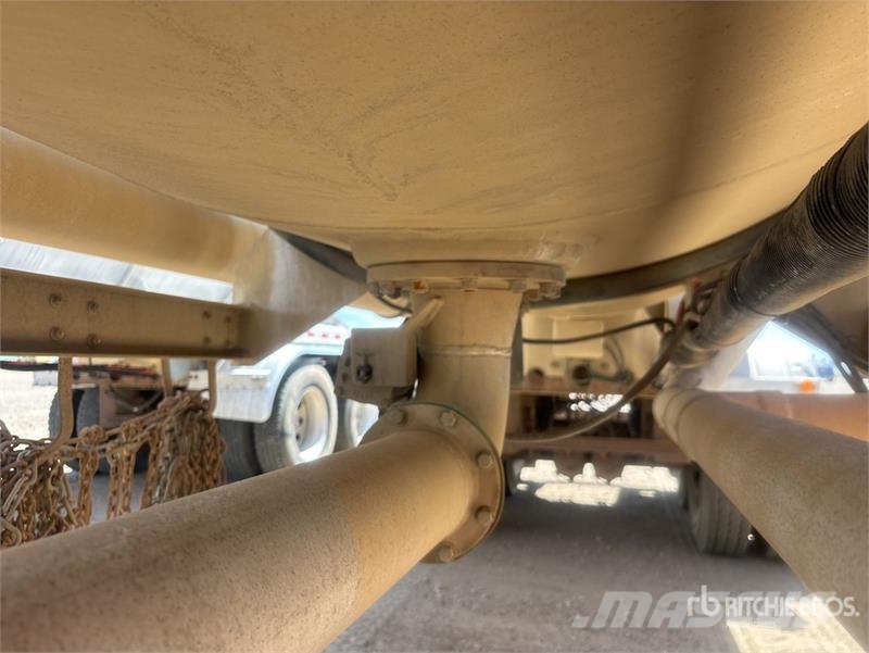 Dragon 407 7400 gal Quad/A Pup Tanker Trailer Прицепы-цистерны