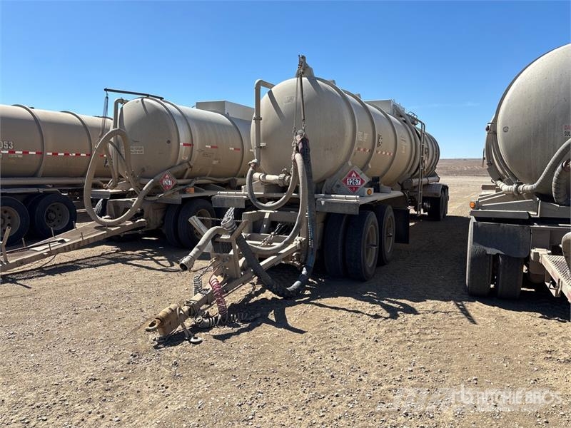 Dragon 7400 gal Quad/A Turntable Pup Vacuum Tanker Traile مقطورات ذات صهاريج