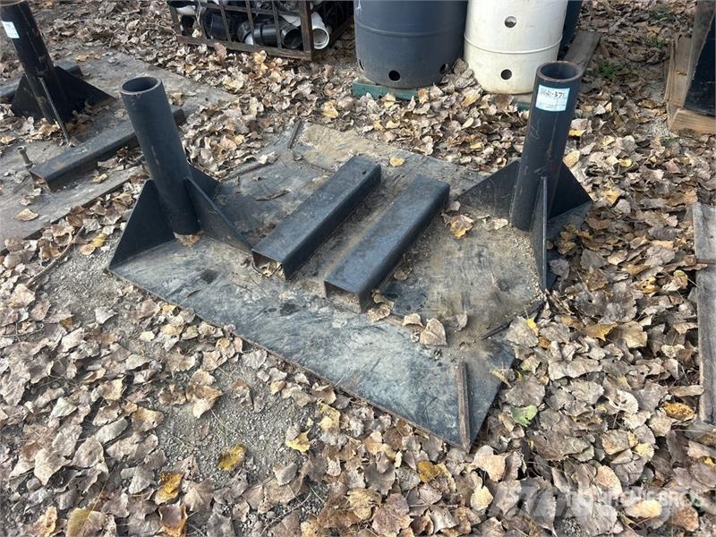  Dual Breaker Stand 其他