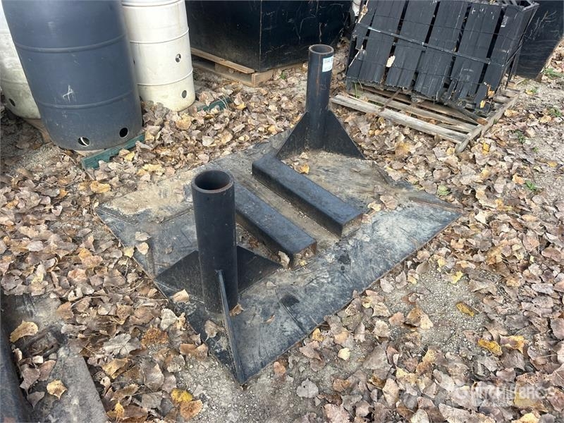  Dual Breaker Stand 其他