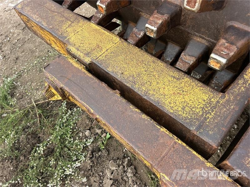 Dual Drum Pull Behind Compactor Cilindri compactori tractabili cu vibratii