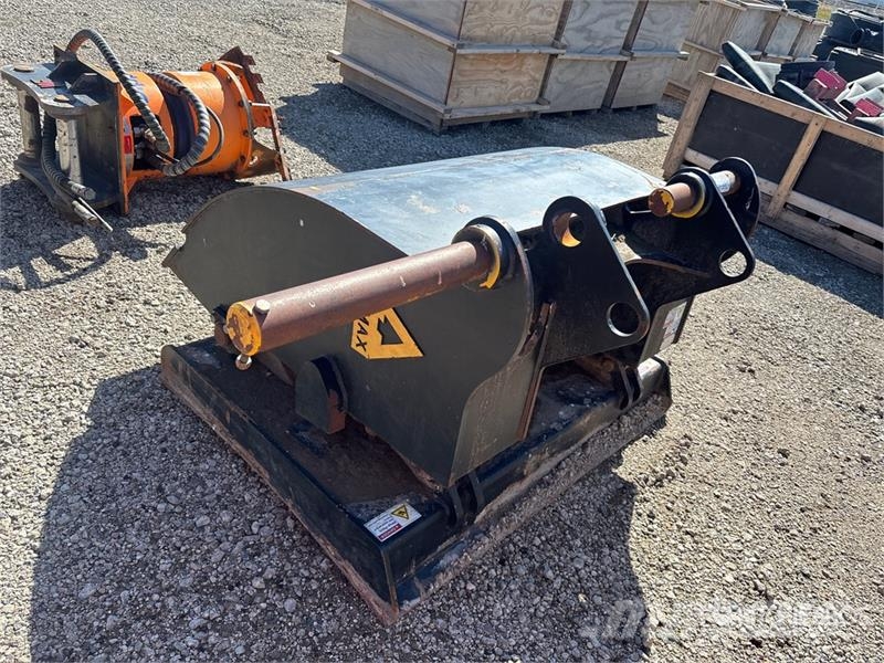 Dymax 60 in Plate Compactor Attachment Vibroplater