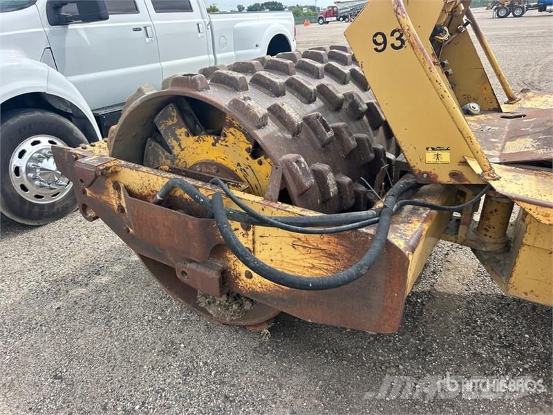 Dynapac CA-15PD Padfoot Drum Compactor (Inoperable) Vienvalča grunts veltņi