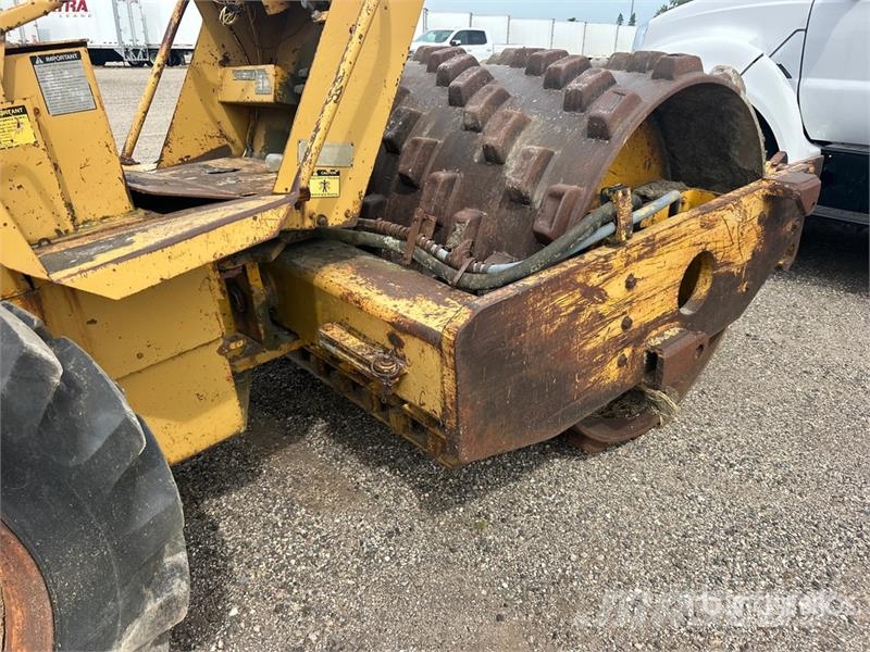 Dynapac CA-15PD Padfoot Drum Compactor (Inoperable) Vienvalča grunts veltņi