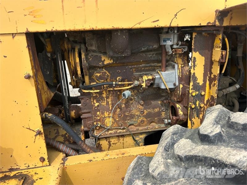 Dynapac CA-15PD Padfoot Drum Compactor (Inoperable) Vienvalča grunts veltņi
