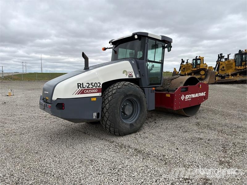 Dynapac CA2500D Smooth Drum Compactor Ühe trumliga rullid
