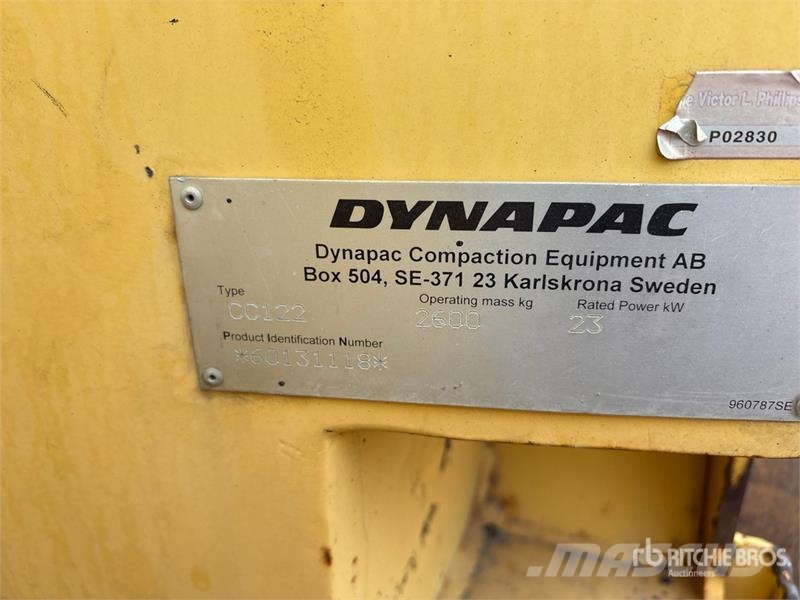 Dynapac CC122 Double Drum Roller Dvojni valjarji