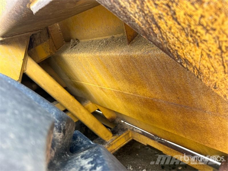 E-Ject SC-22-2T 2 Tire Ejector Pull Scraper Strgalci