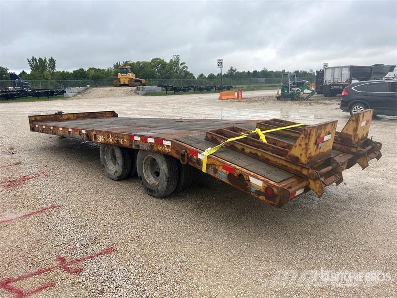 Eager Beaver 25 ft T/A Equipment Trailer 車輛運輸拖車