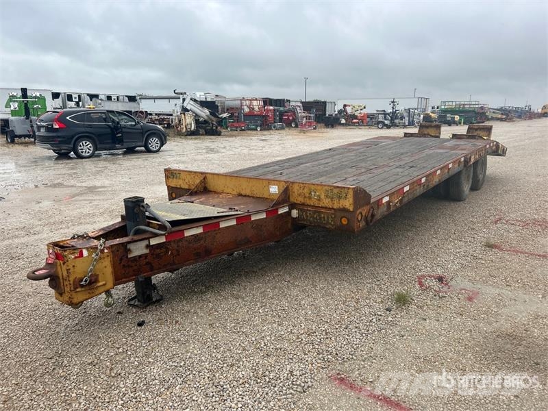 Eager Beaver 25 ft T/A Equipment Trailer 車輛運輸拖車