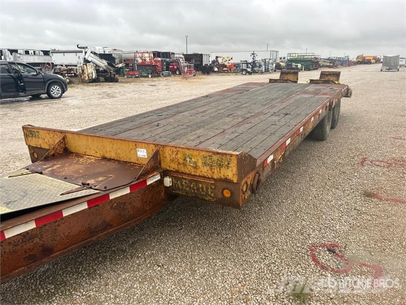 Eager Beaver 25 ft T/A Equipment Trailer 車輛運輸拖車