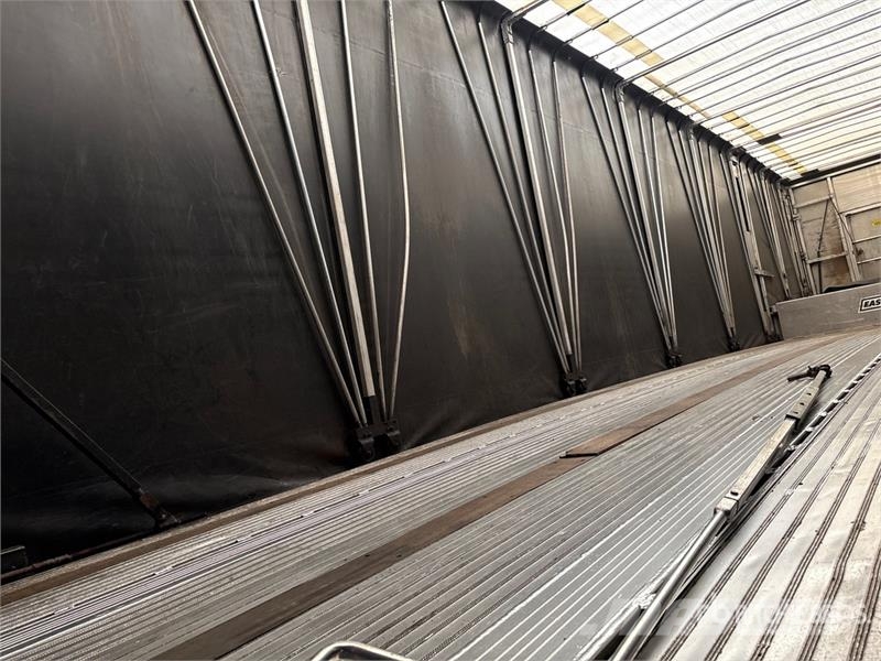 East Mfg 48 ft T/A Step Deck Curtain Side Trailer Curtainsider trailers
