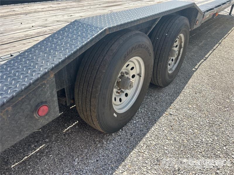 East Mfg Texas Trailers 40 ft T/A Gooseneck Equipment Trail مقطورات مركبات نقل