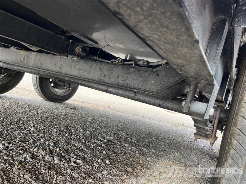 ED Trailers 14 ft 0 in T/A Dump Utility Trailer مقطورات قلابة