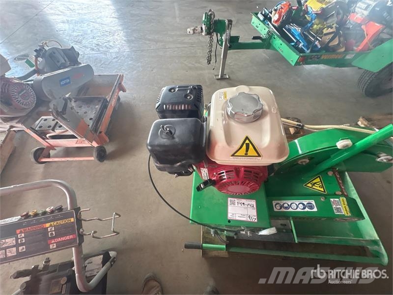 Edco BB14G Brick Cutter Žage za kamen in beton