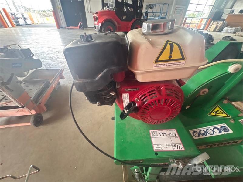 Edco BB14G Brick Cutter Žage za kamen in beton