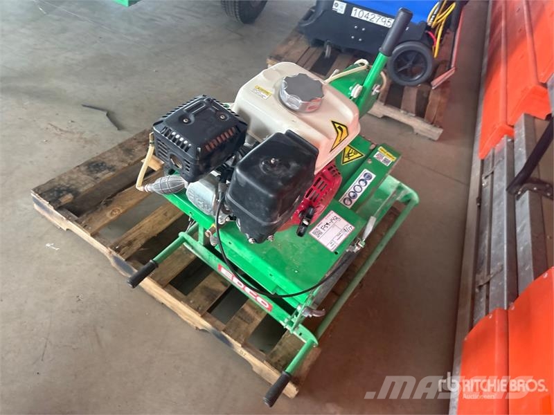 Edco BB14G Brick Cutter Žage za kamen in beton