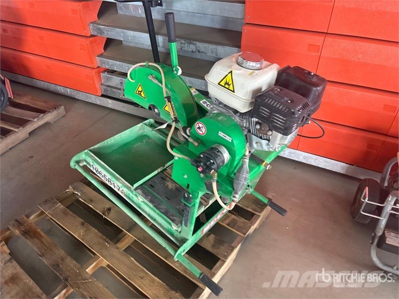 Edco BB14G Brick Cutter Žage za kamen in beton
