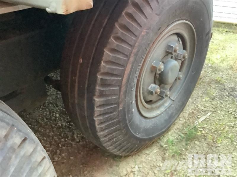 Emerson Electric A/S 32H-5A Ride-On Cargo loader Ostale poljoprivredne mašine