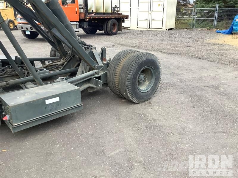 Emerson Electric A/S 32H-5A Ride-On Cargo loader Ostale poljoprivredne mašine