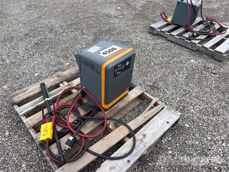 EnerSys EI3-HL-4Y Battery Charger Ladegeräte