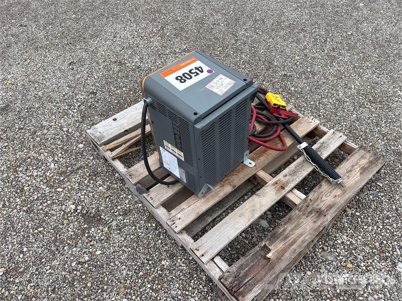 EnerSys EI3-HL-4Y Battery Charger Ladegeräte