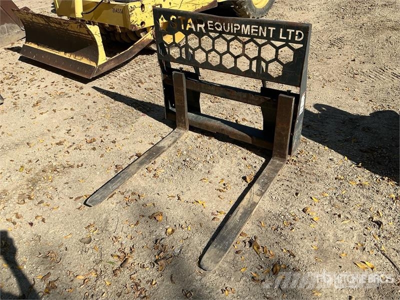 ERPF42 Skid Steer Forks - Fits CAT Vilice