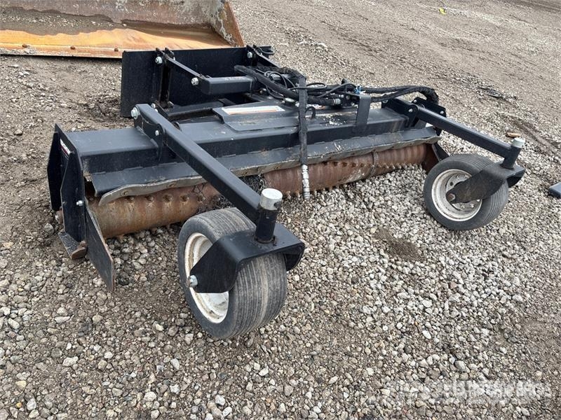 Erskine 901382 96 in Skid Steer Power Rake 耙與翻草機