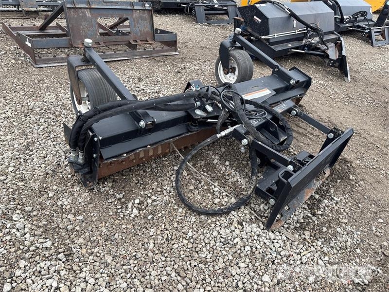 Erskine 901382 96 in Skid Steer Power Rake 耙與翻草機