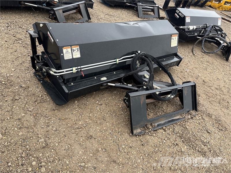 Erskine 901530 84 in Skid Steer Broom Escovas