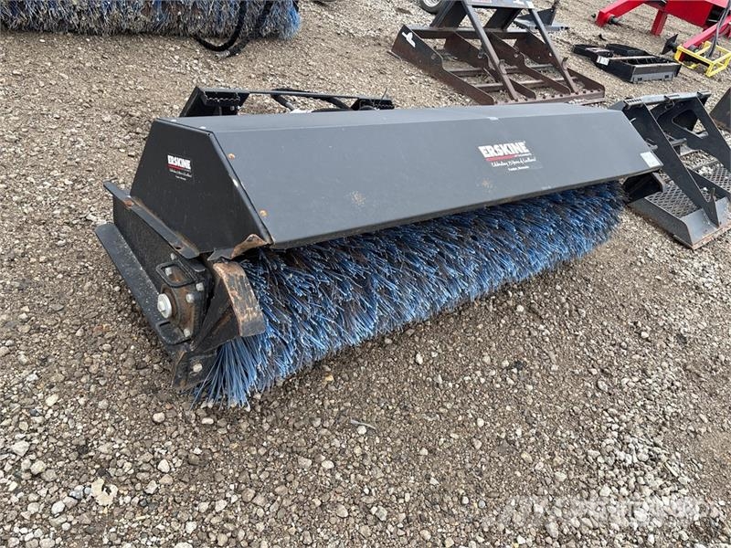 Erskine 901530 86 in Skid Steer Broom Balayeuse / Autolaveuse