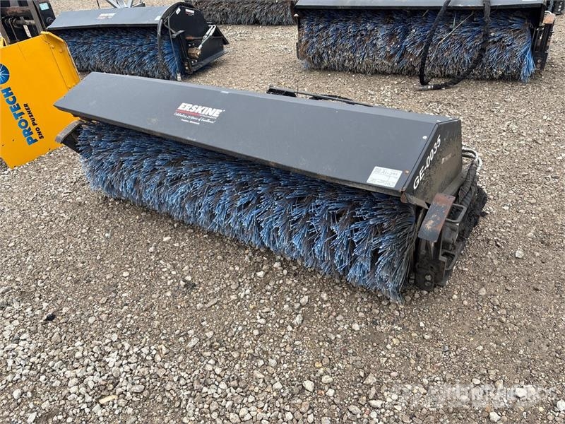 Erskine 901530 86 in Skid Steer Broom Balayeuse / Autolaveuse
